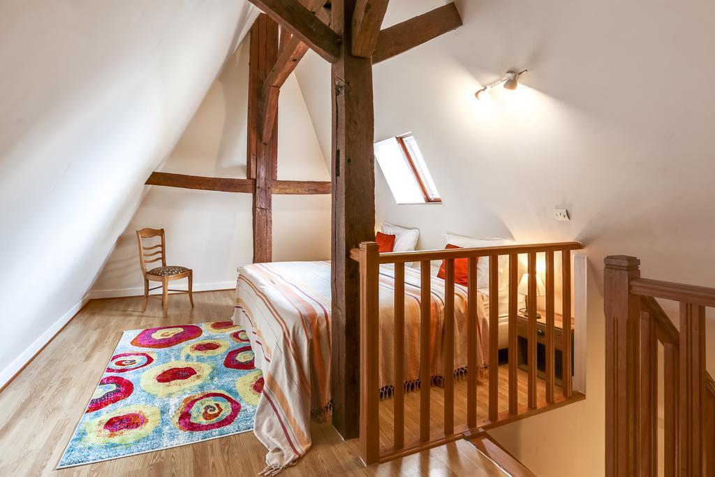 Chateau Turgot Gites Bons-Tassily Eksteriør bilde